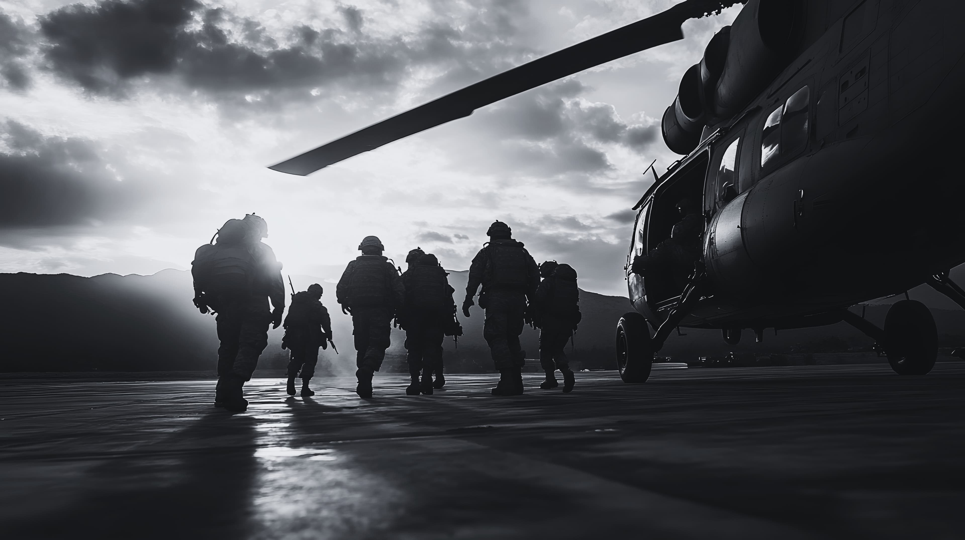 Slide 4 - United States military helicopter